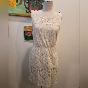 Elegant Lace Dress in Cream